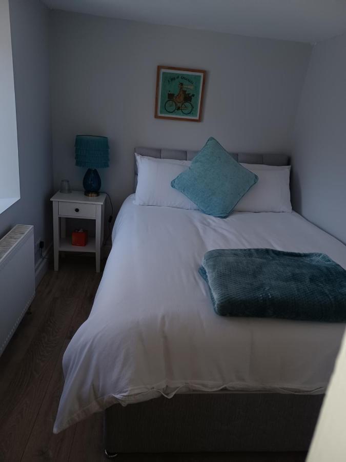 Kents Guesthouse Accommodation Kilmacthomas 외부 사진